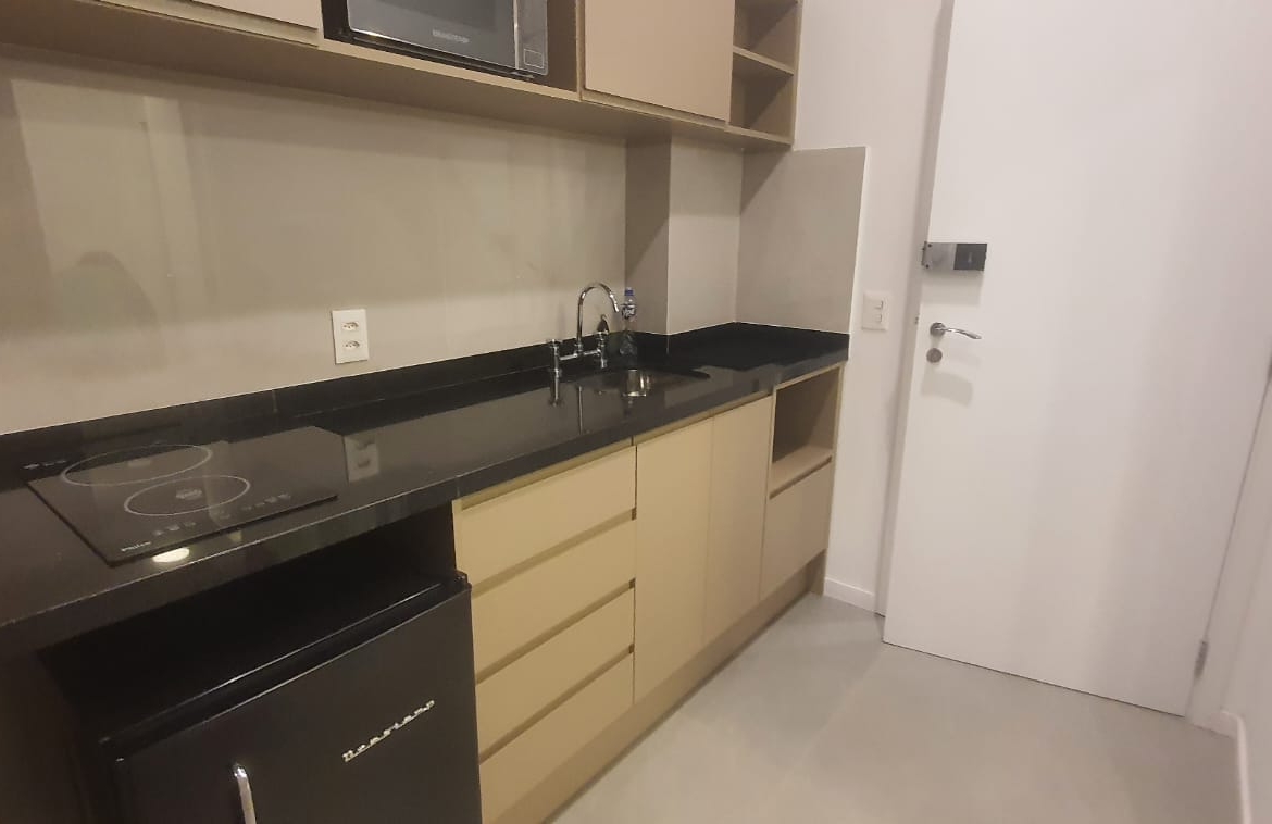 Air Brooklin 3A3I2R0 - 01